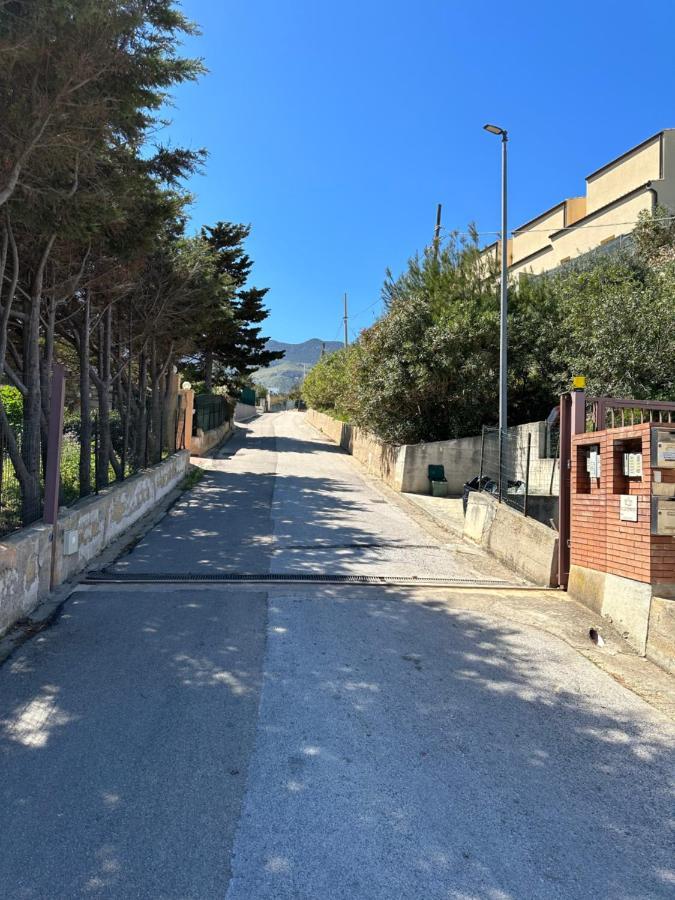 Villa Fiorenza - 100 Mt Dal Mare Castellammare del Golfo Kültér fotó