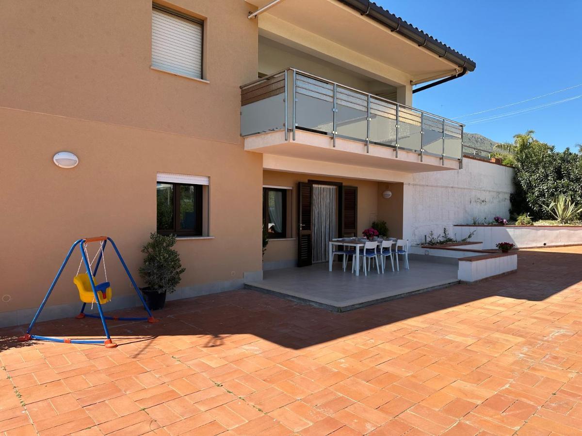 Villa Fiorenza - 100 Mt Dal Mare Castellammare del Golfo Kültér fotó