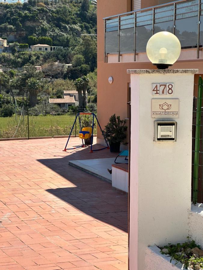 Villa Fiorenza - 100 Mt Dal Mare Castellammare del Golfo Kültér fotó