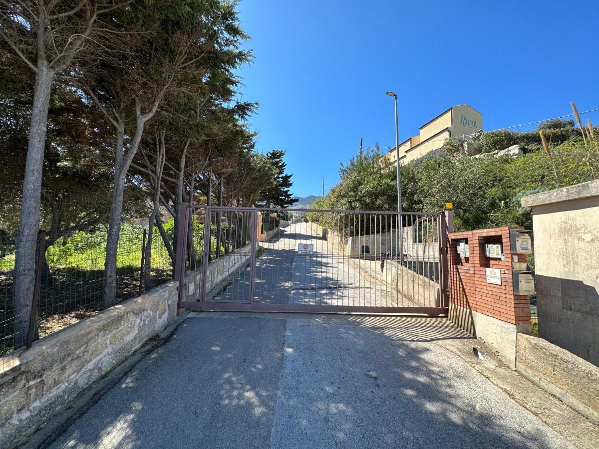 Villa Fiorenza - 100 Mt Dal Mare Castellammare del Golfo Kültér fotó