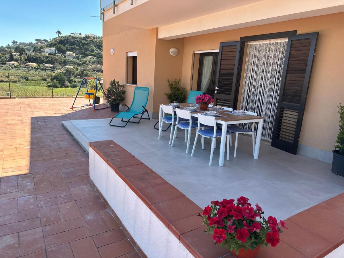 Villa Fiorenza - 100 Mt Dal Mare Castellammare del Golfo Kültér fotó
